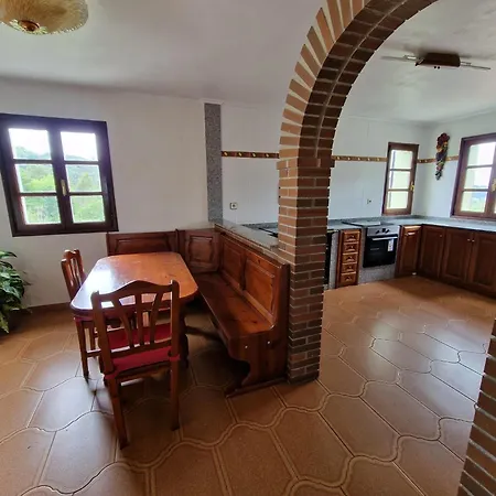 Villa Villaviciosa - Baton - Rales
