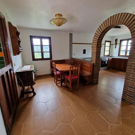 Villaviciosa - Baton - Rales Villa Rales (Parres)